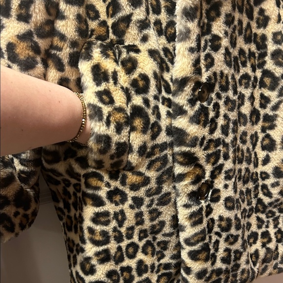 GAP Leopard Print Teddy Jacket - Picture 8 of 11